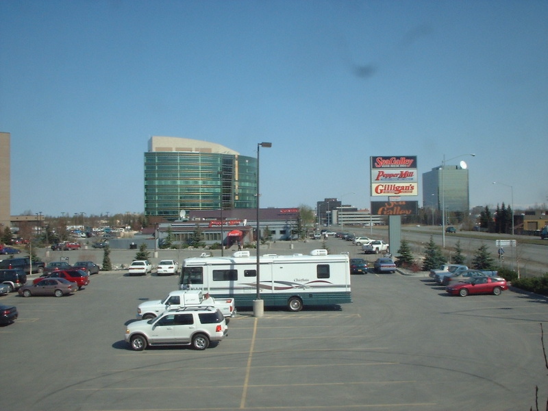 anchorage_day_outside_hotel.jpg