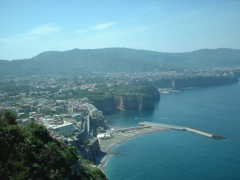 sorrento_bus2.jpg